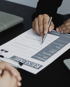 Výber a posudzovanie životopisov uchádzačov počas náborového procesu v 91 Agency